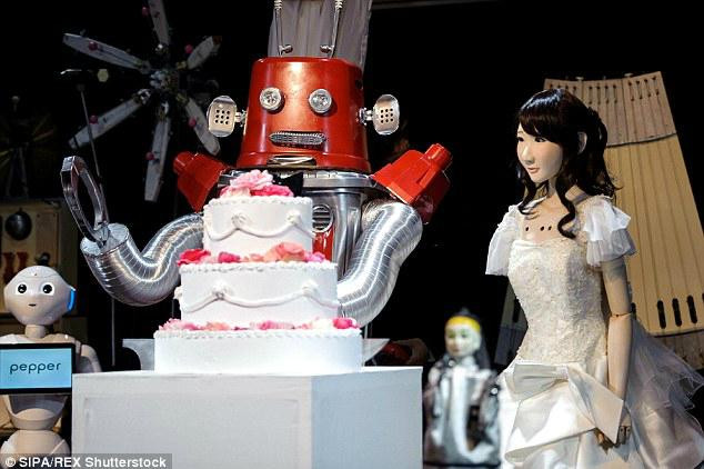 robot-wedding-2-634x422